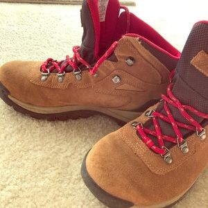 Columbia Hiking Boots!